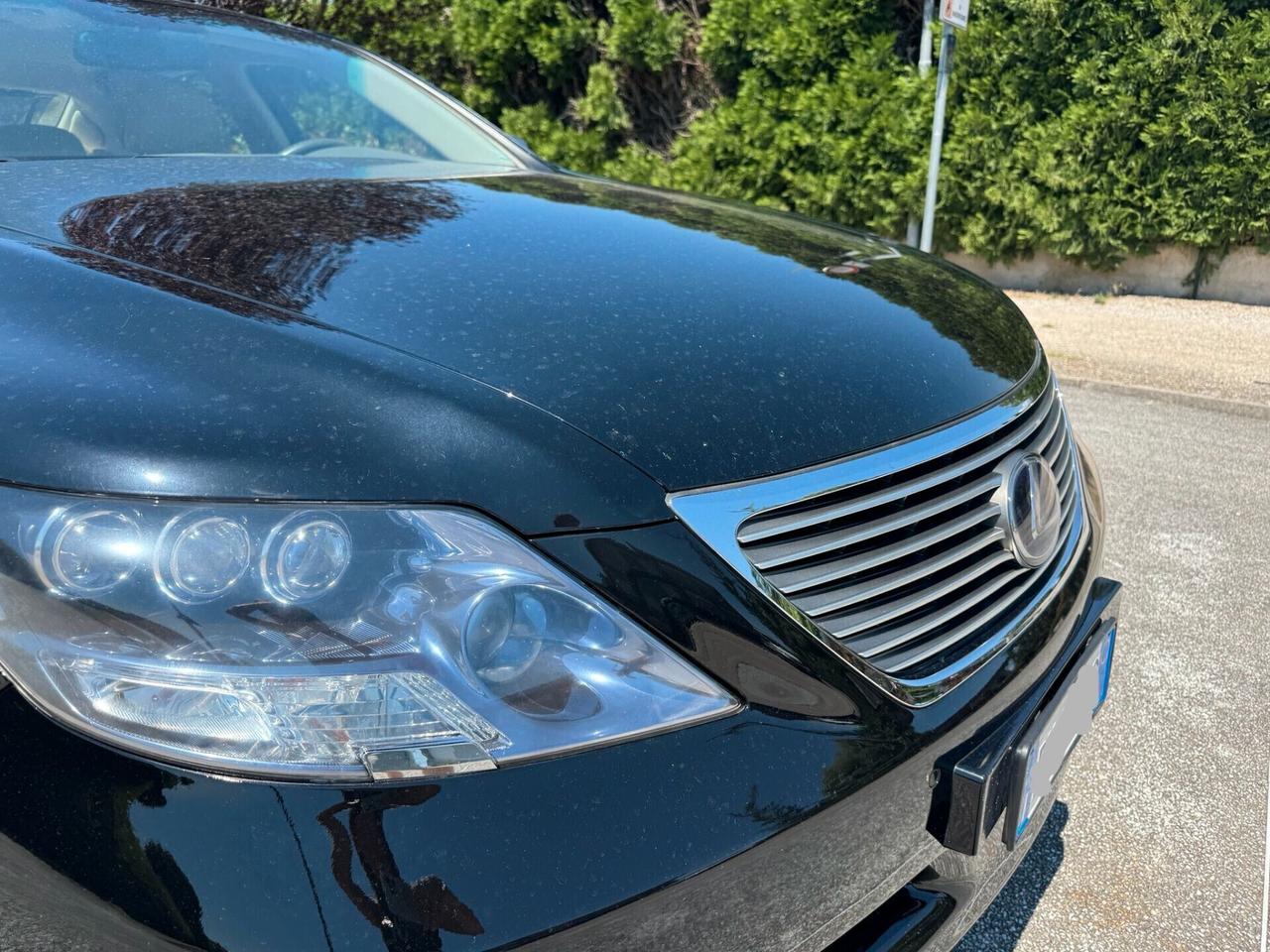 Lexus LS 600 600h