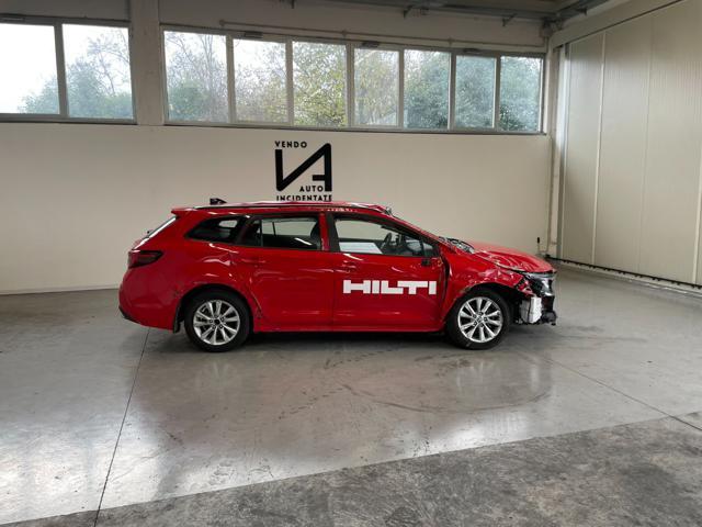 TOYOTA Corolla ACTIVE 1.8 HYBRID TOURING SPORTS