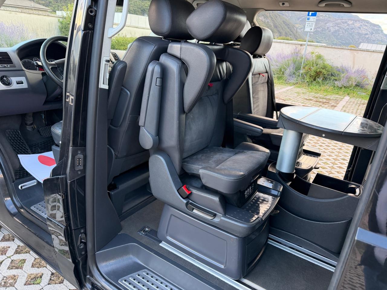 T5 Multivan 2.5 TDI/174CV Highline Automatico 7posti