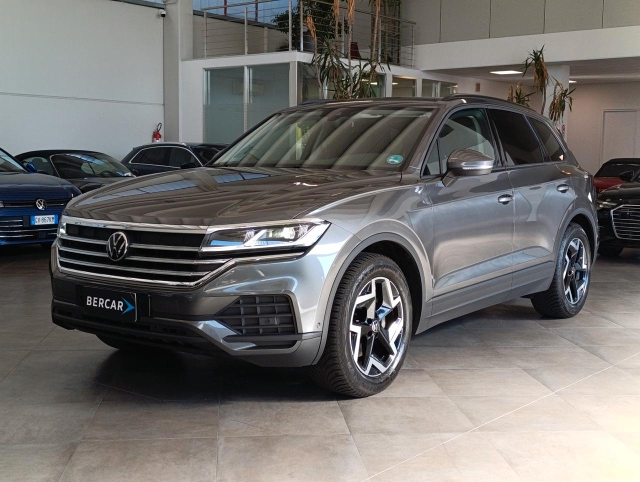 Volkswagen Touareg 3.0 V6 tdi scr Elegance 231cv auto
