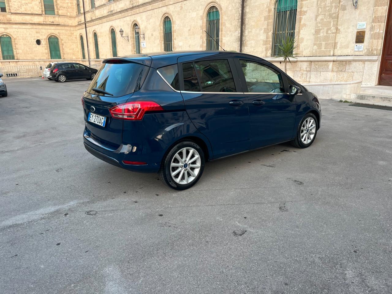 Ford B-Max 1.5 TDCi 75 CV Titanium Full