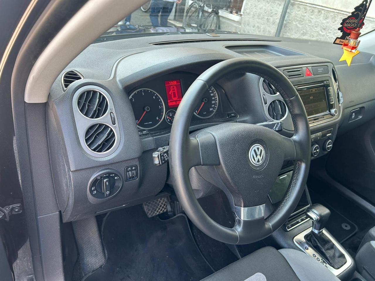 Volkswagen Tiguan 2.0 tdi - ANCHE PER NEOPATENTATI