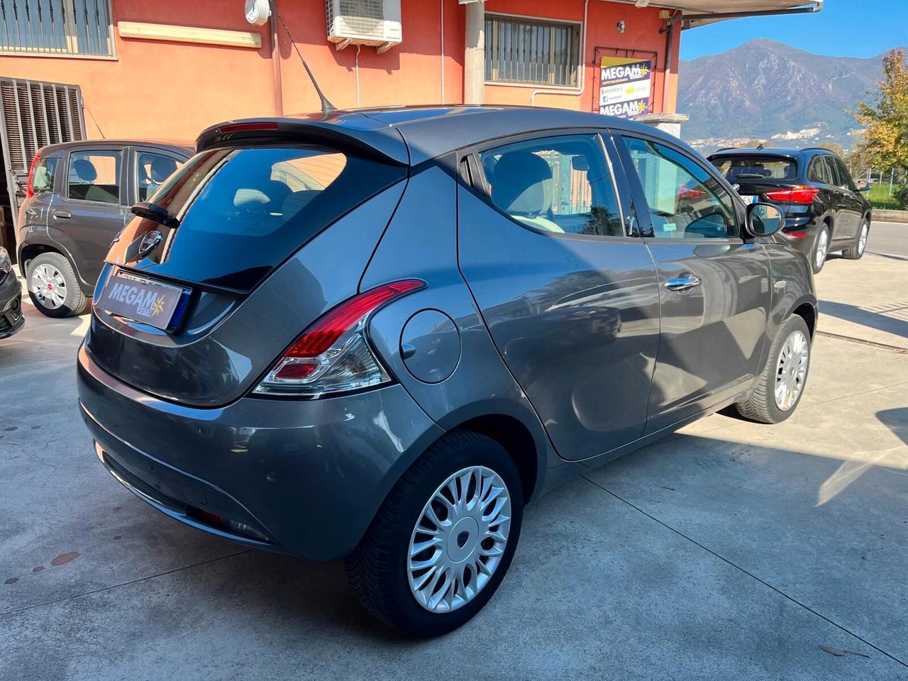 Lancia Ypsilon 1.3 MJT 16V 95 CV 5 porte S&S Gold