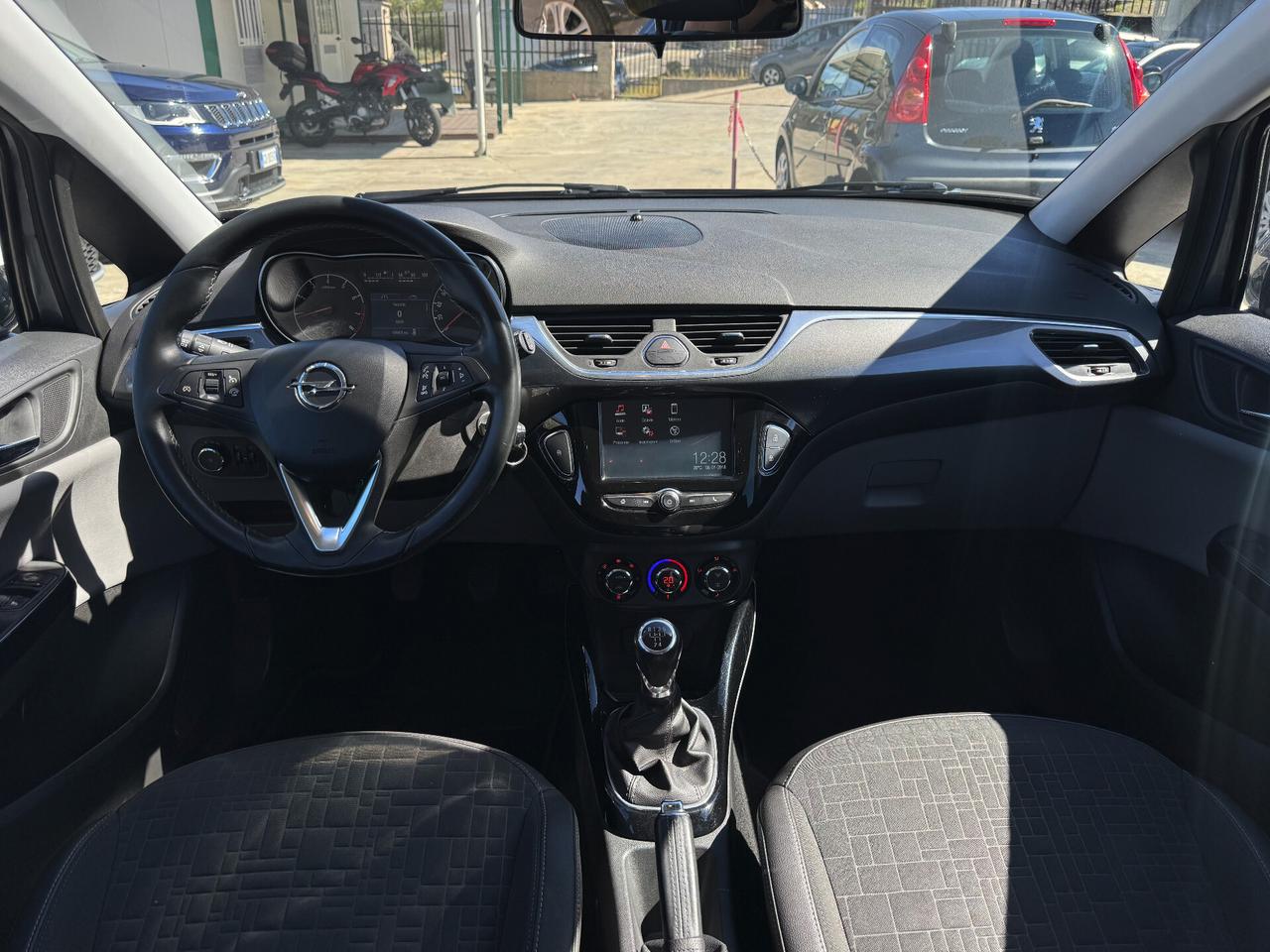 Opel Corsa 1.2 69CV COSMO/CAR PLAY/69.000km