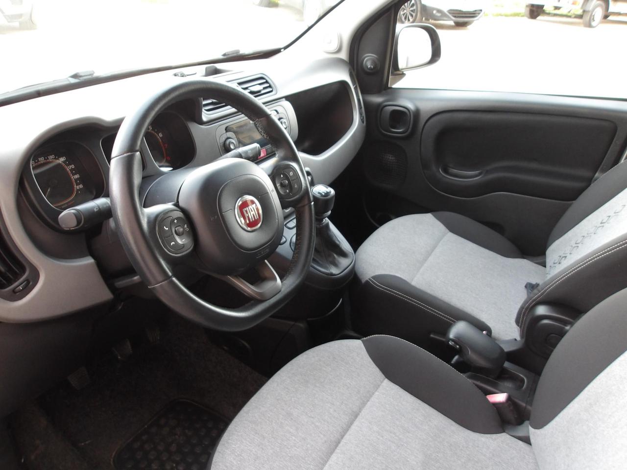 Fiat PANDA 1.2 Lounge 69cv