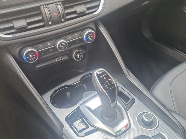 ALFA ROMEO Giulia MY23 2000 BZ 280CV VELOCE