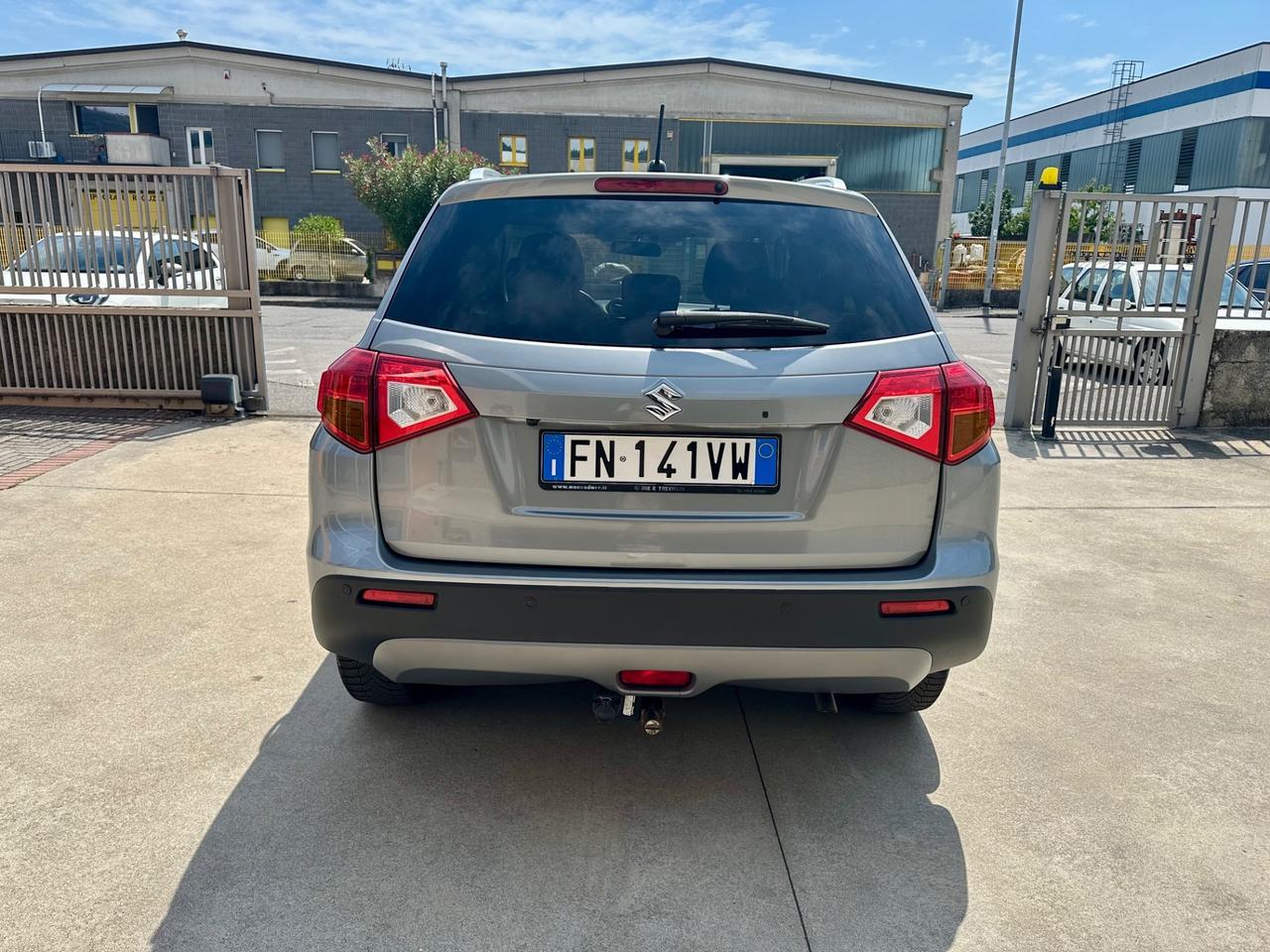 Suzuki Vitara 1.6 GPL VVT A/T V-Top
