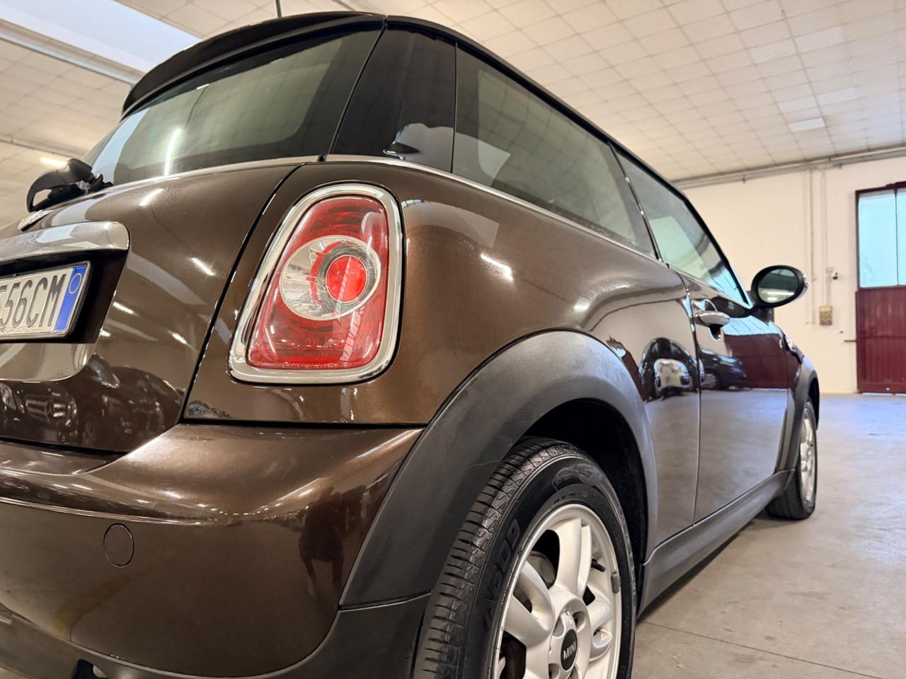 Mini 1.6 16V One (55kW)