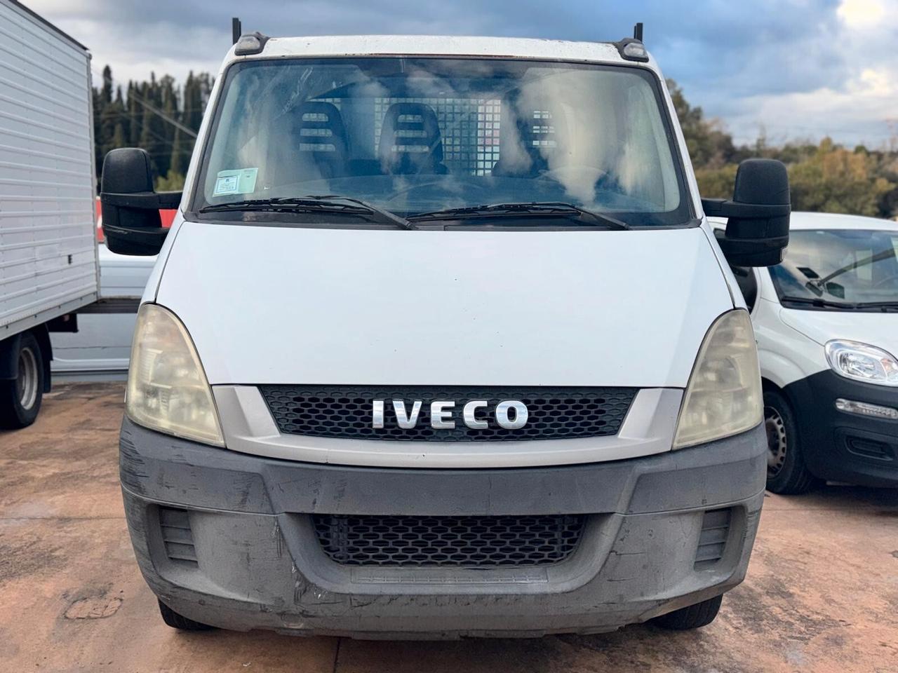 Iveco Daily 35C13 ribaltabile trilat.