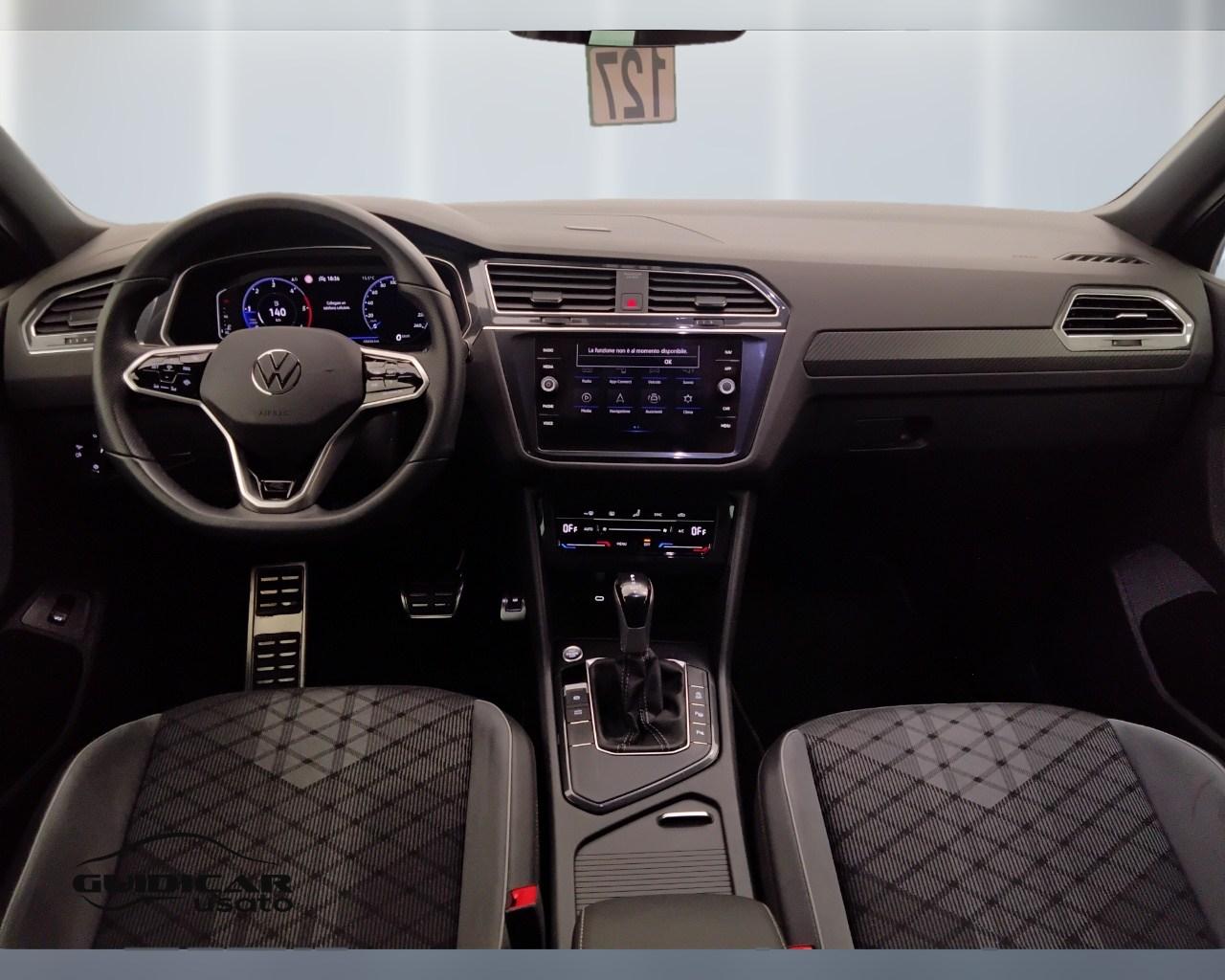 VOLKSWAGEN Tiguan II 2021 - Tiguan 2.0 tdi R-Line 150cv dsg