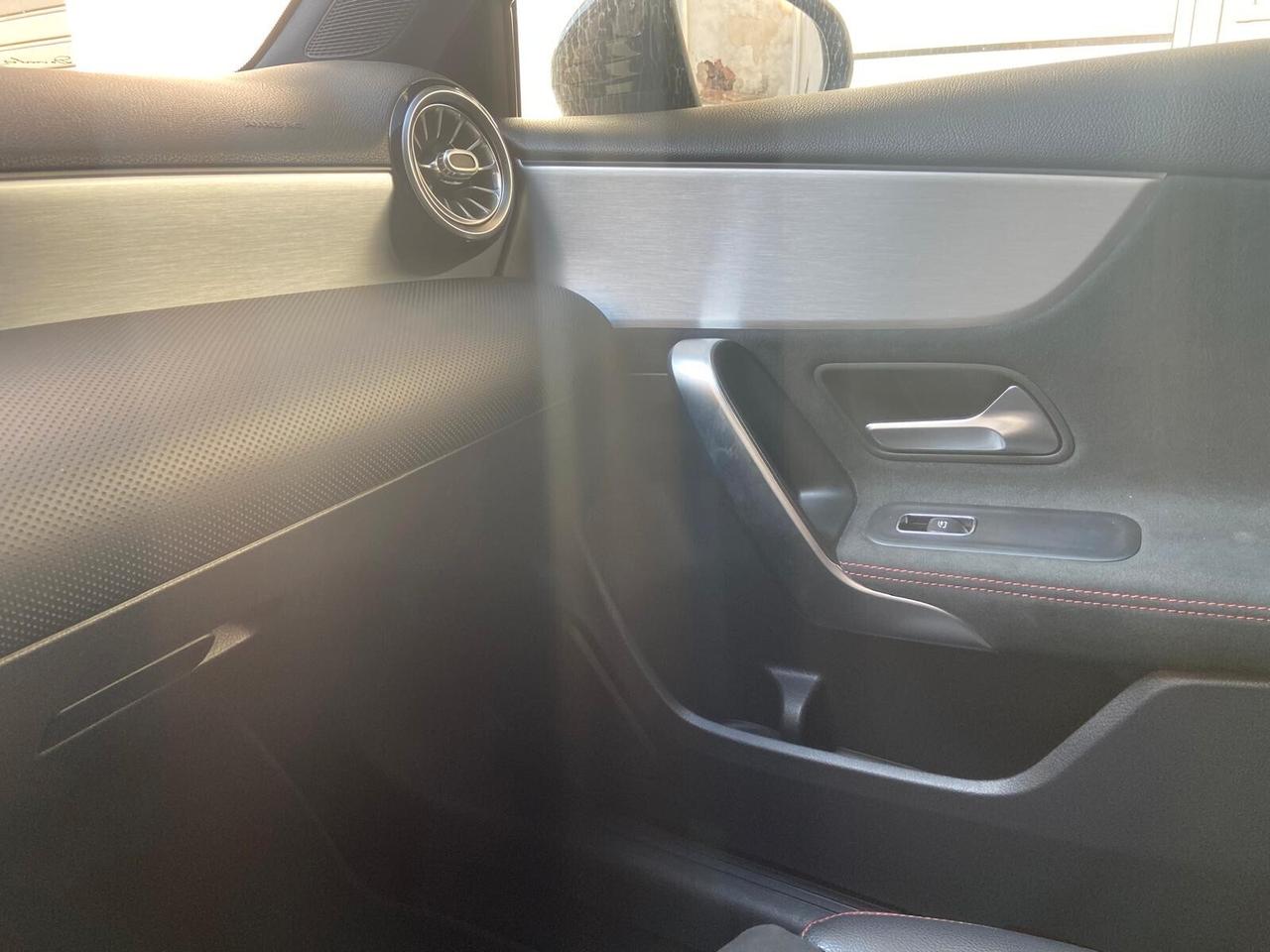 Mercedes-benz A 200 d Premium AMG