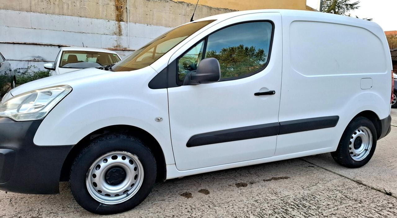 BERLINGO 1.6 HDI 100 Van 3 posti Club L1