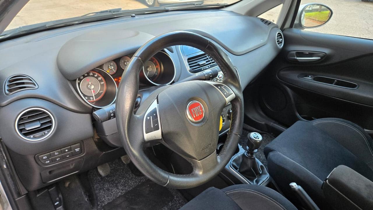 Fiat Punto EVO 1.4 8V 5 porte Natural Power Street