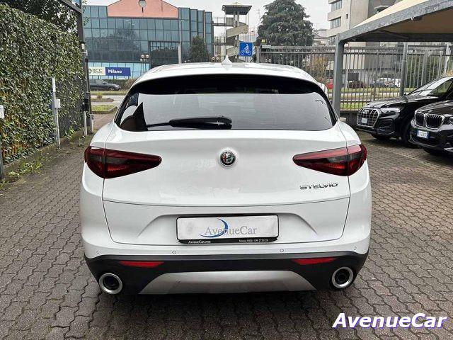 ALFA ROMEO Stelvio 2.2 LEVE CAMBIO AL VOLANTE TELECAMERA POST IVA ESP