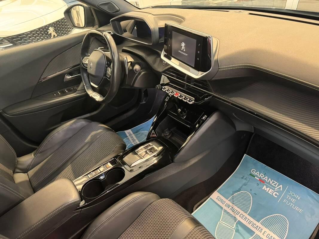 Peugeot 2008 1.5 bluehdi GT Pack s&s 130cv eat8