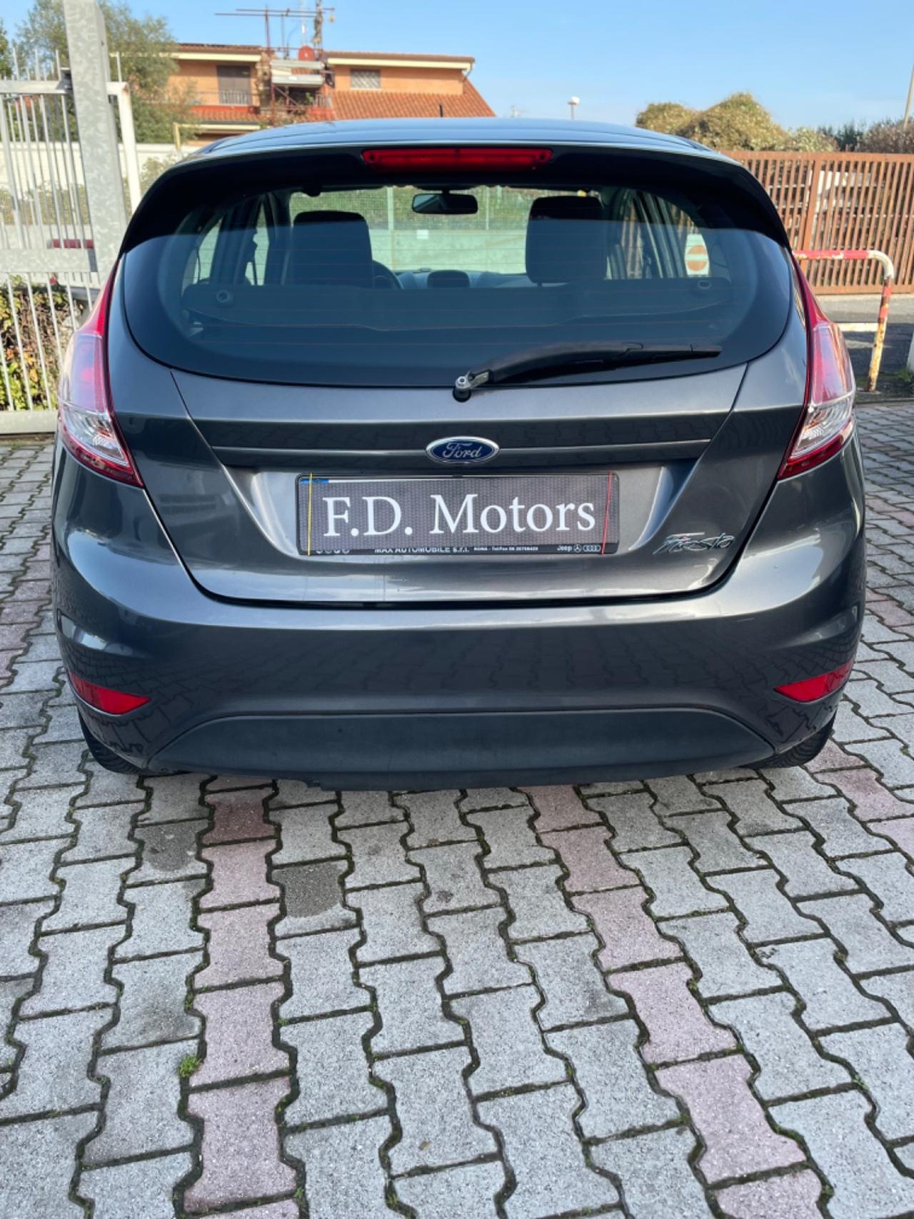 Ford Fiesta 1.2 60CV 5 porte Titanium