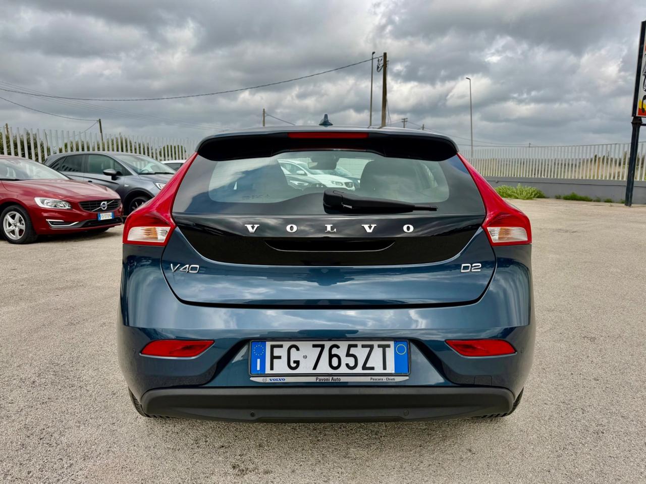 VOLVO V40 2.0D D2 120CV MANUALE FULL LED MY17