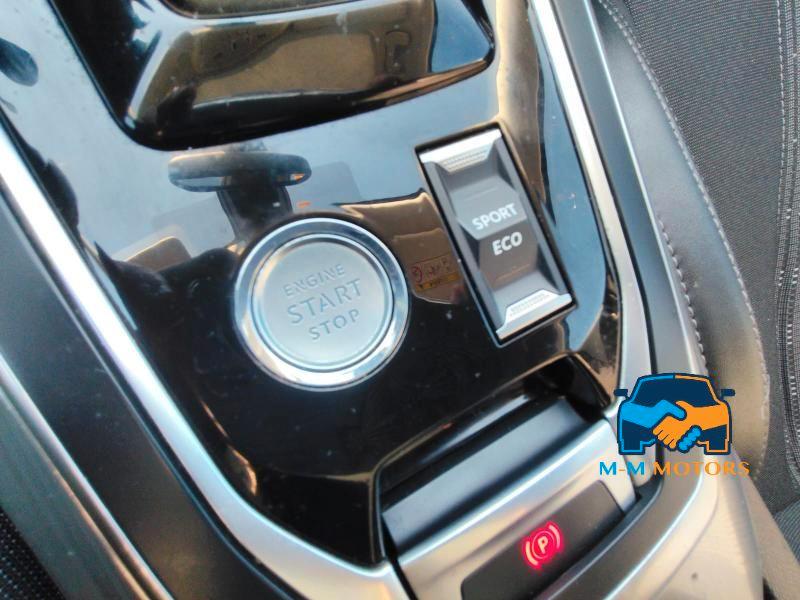 Peugeot 308 5 Porte 308 5p 1.5 bluehdi Allure s&s 130cv eat8