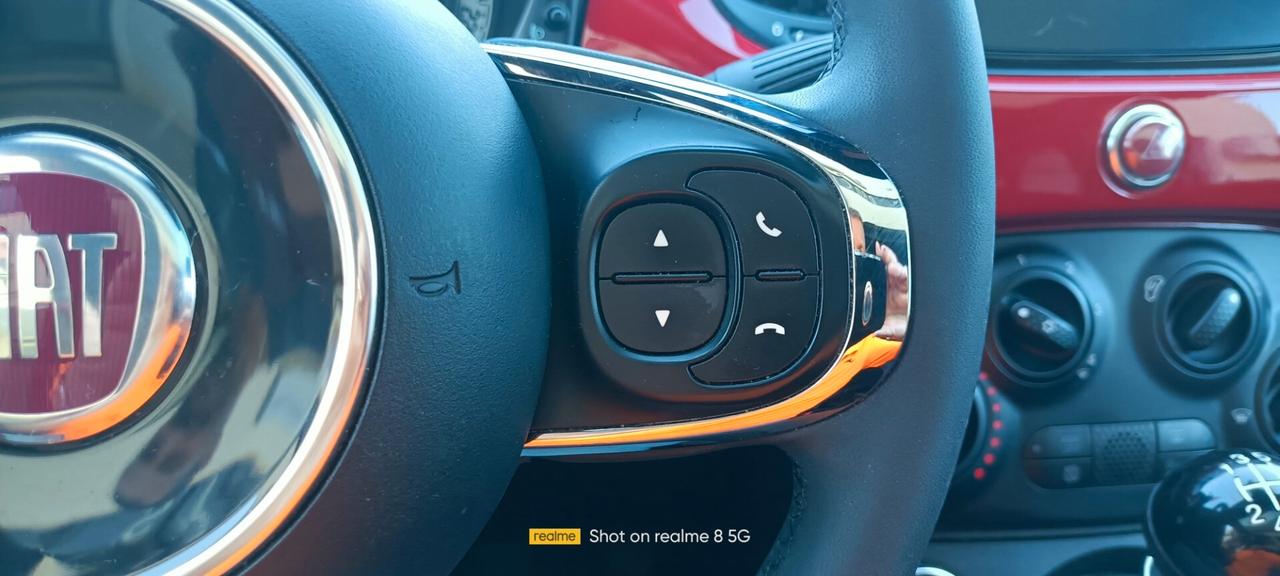 Fiat 500 1.0 Hybrid Red