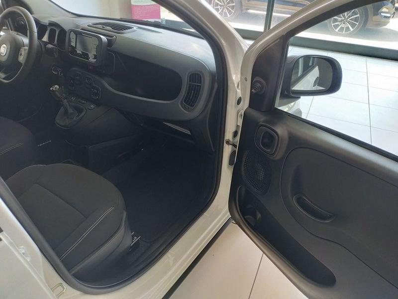 FIAT Panda 1.0 S&S Hybrid Van 2 posti KM0