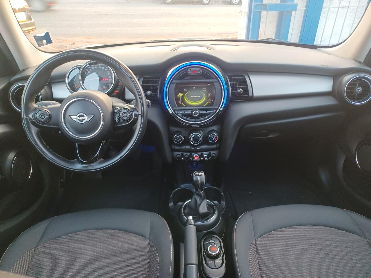 Mini 1.2 Benzina 5 porte Tetto PDC 2015
