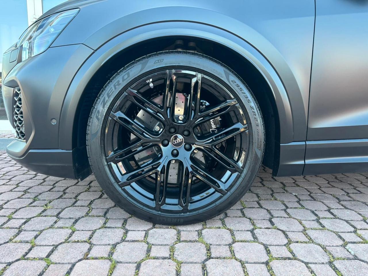 Audi Q8 RS TFSI V8 quattro tiptronic Performance