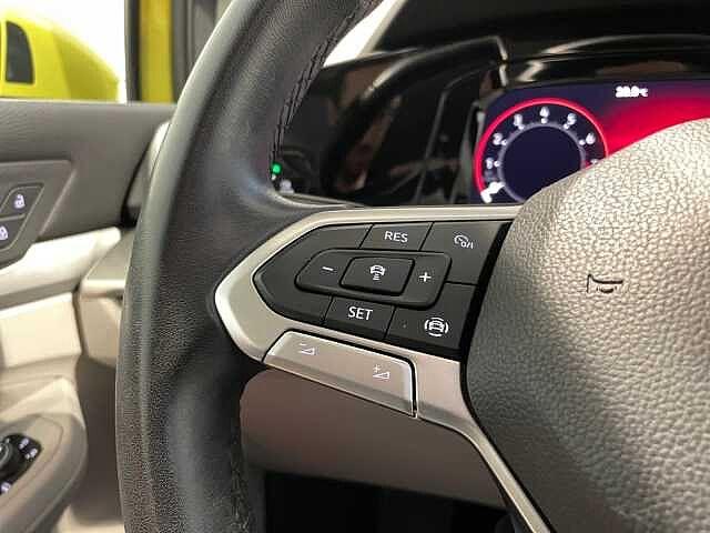 Volkswagen Golf 8ª serie 1.0eTSI 110CV DSG Life (MHEV) - IVA ESPOSTA/NEOPATENTATI