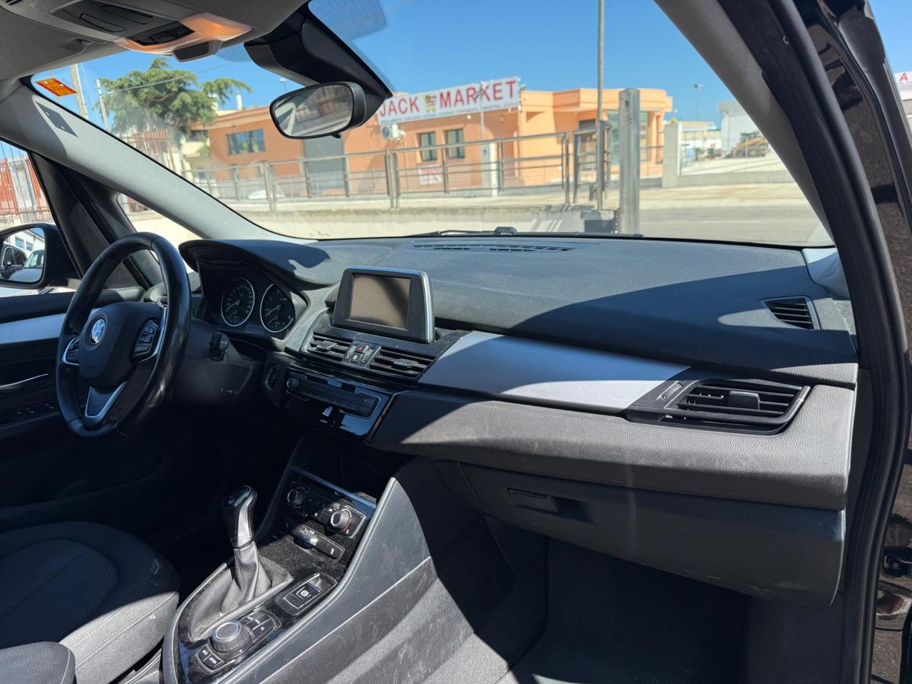 Bmw 2er Active Tourer 214d Advantage