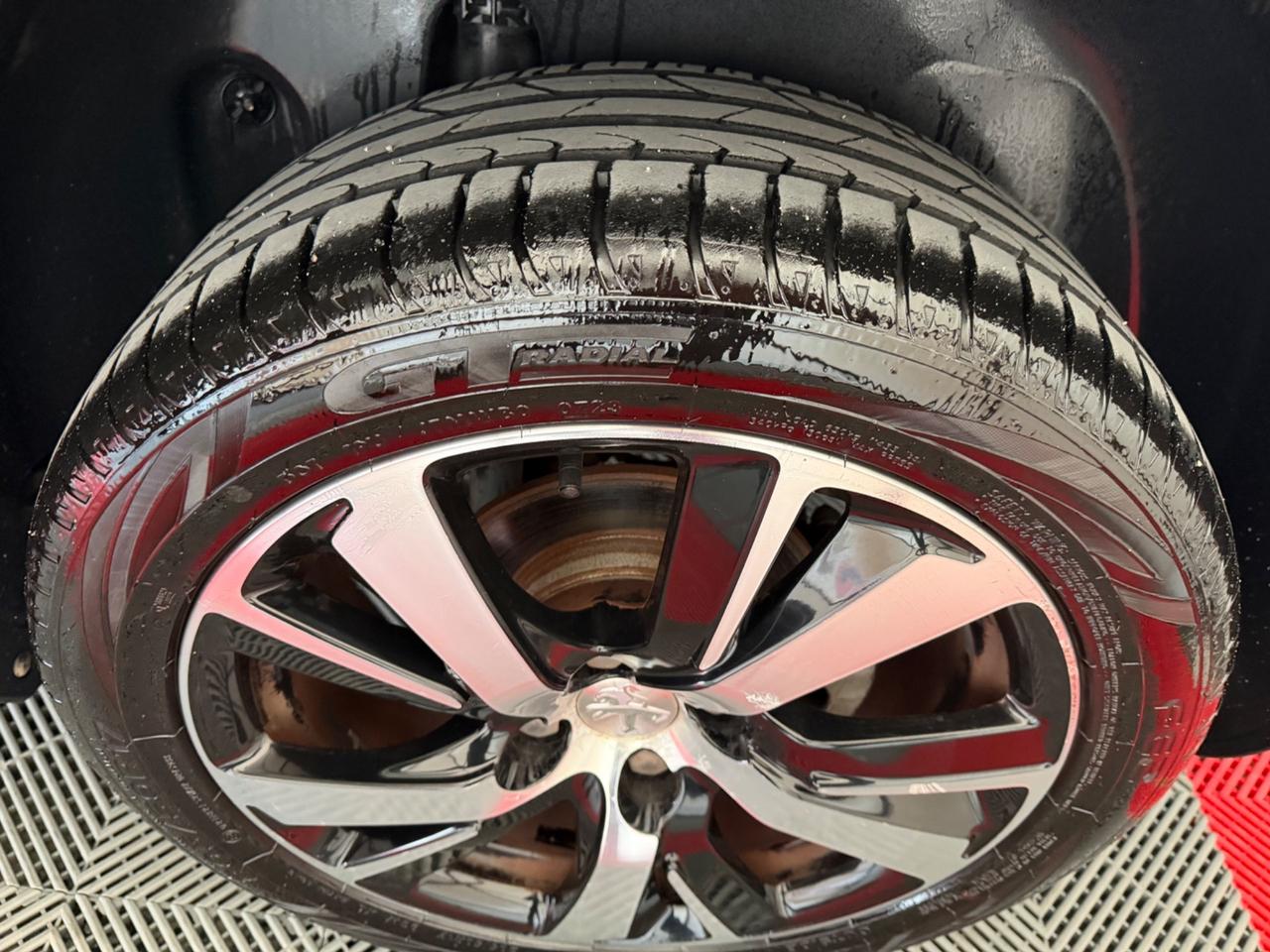 Peugeot 2008 PureTech Turbo 110 EAT6 S&S Allure