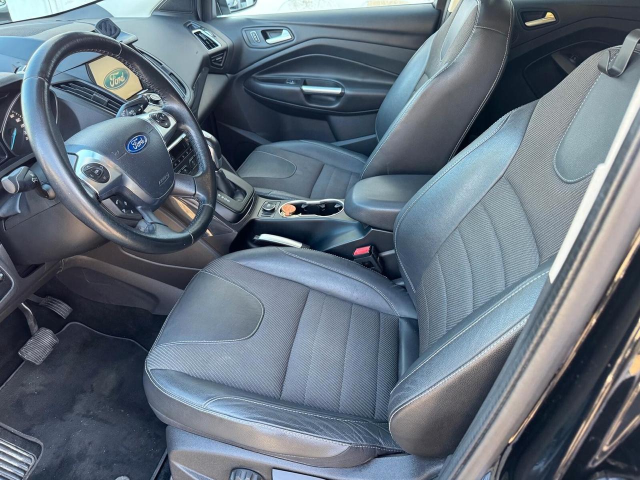 Ford Kuga 2.0 TDCI 150 CV S&S 4WD Powershift Titanium*EURO6*FULL OPTIONAL