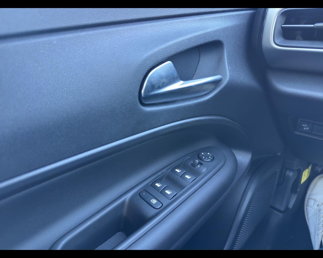 JEEP Avenger - Avenger 1.2 Turbo 110 CV e-Hybrid Altitude