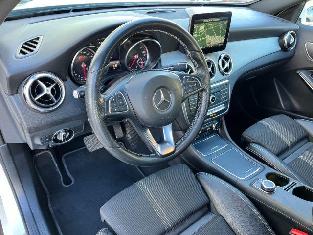 MERCEDES-BENZ GLA 180 d Automatic Sport