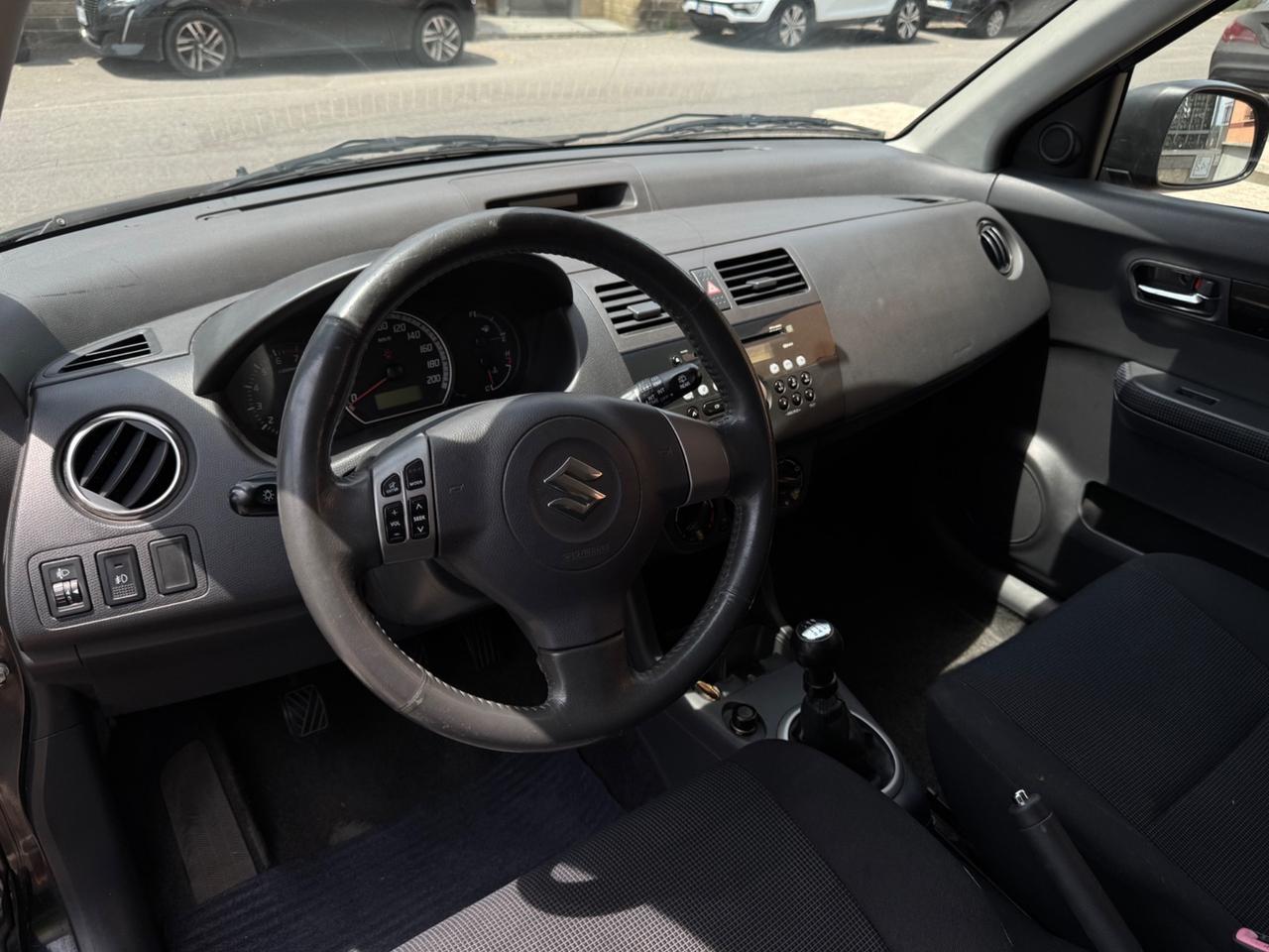 Suzuki Swift 1.3 4x4 89.000km