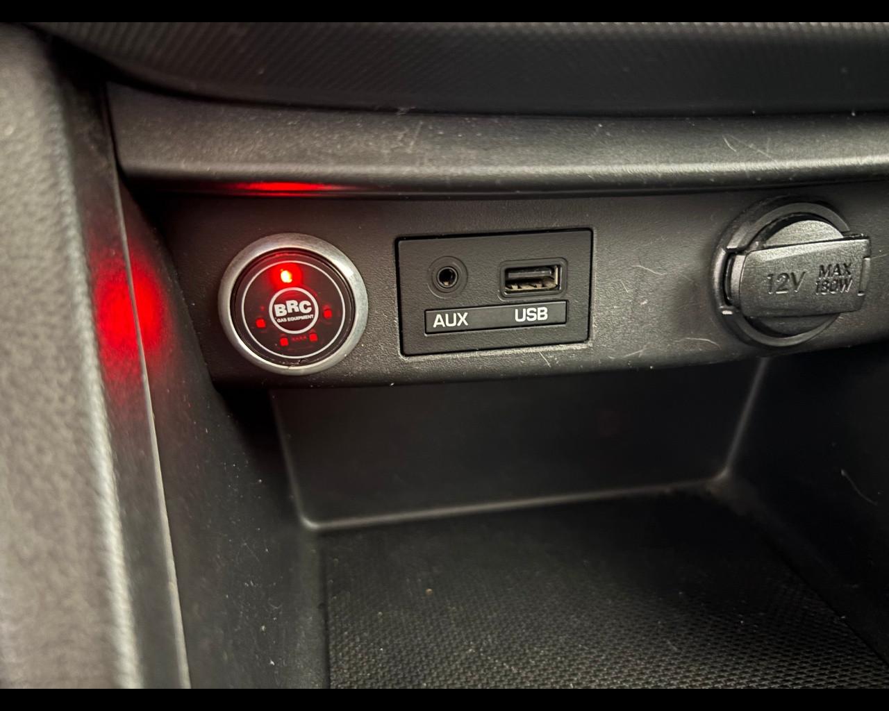 HYUNDAI i10 1.0 Tech econext Gpl my19