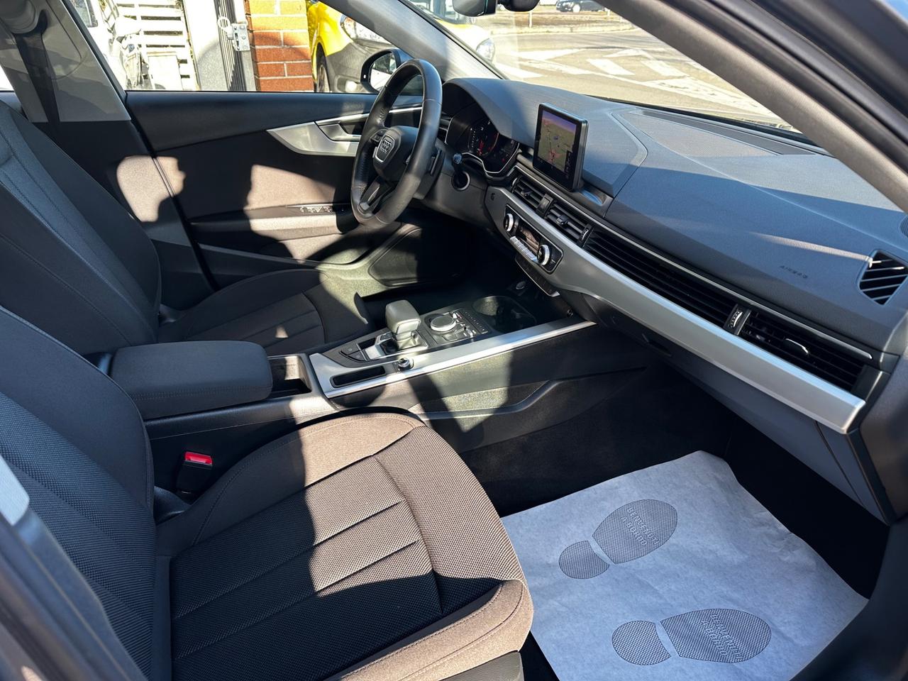 Audi A4 Avant 2.0 TDI 122 CV S tronic Business