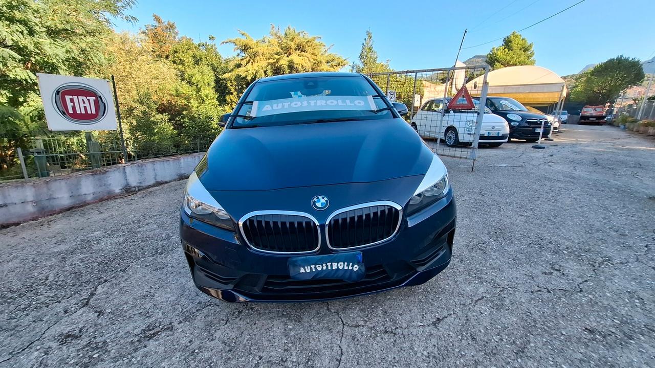 Bmw 2er Active Tourer 216d Msport