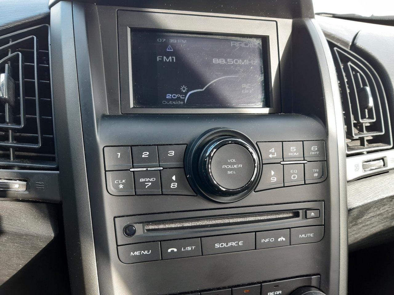 Mahindra XUV500 2.2 16v W6 fwd 7p.ti M1