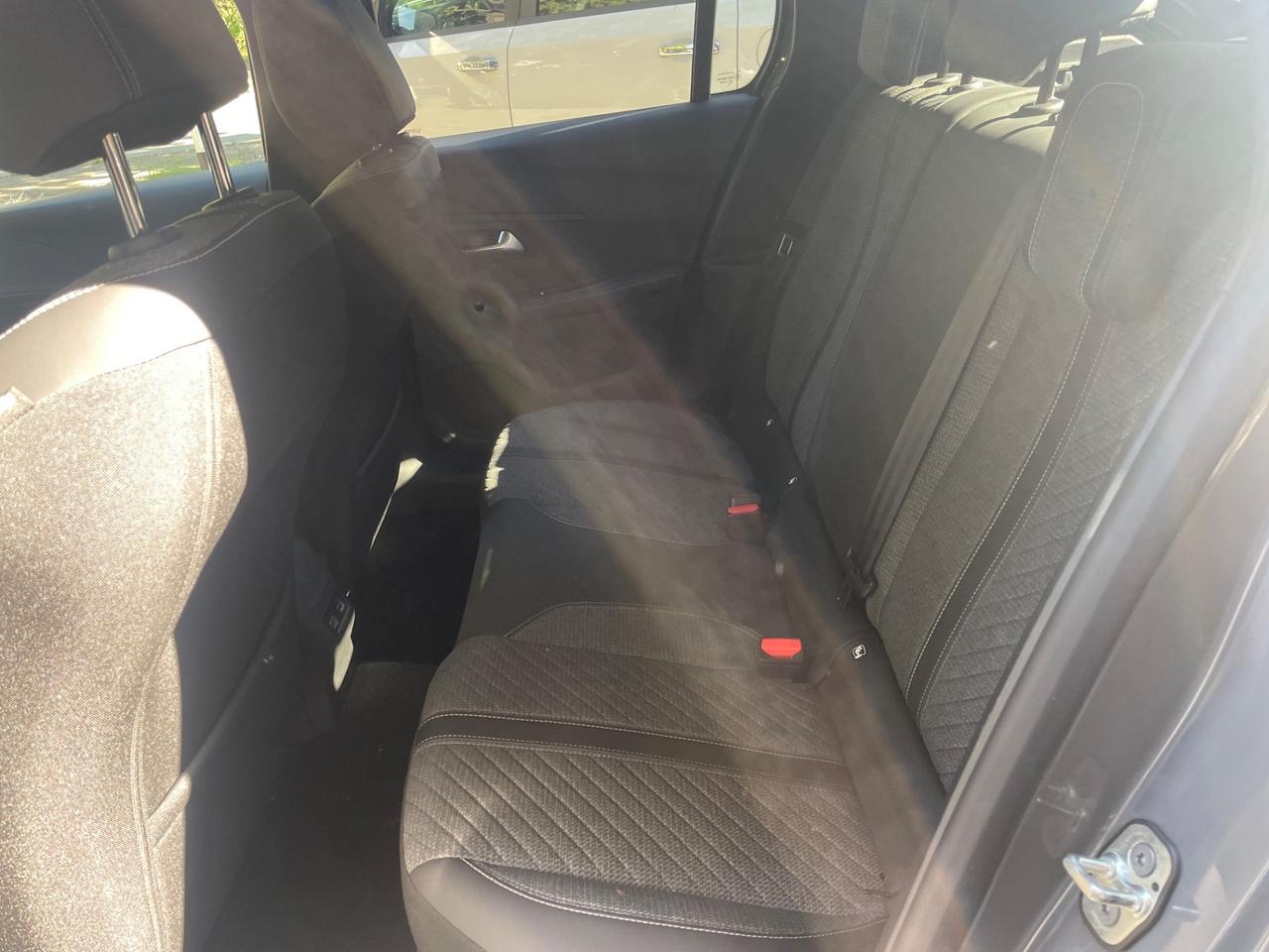 Peugeot 208 PureTech 100 Stop&Start 5 porte Allure
