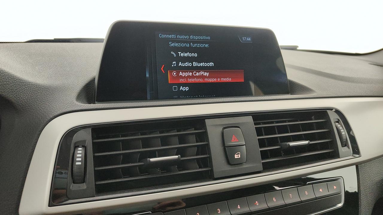 BMW BMW 118i Advantage 5p auto