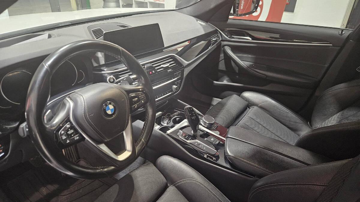 BMW Serie 5 Berlina 530e Luxury auto