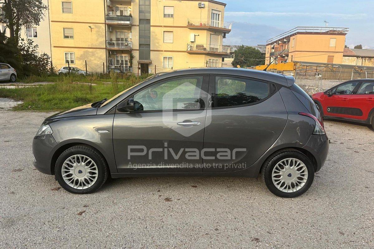 LANCIA Ypsilon 1.2 69 CV 5 porte S&S Platinum