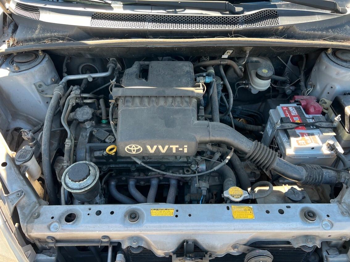 Toyota Yaris Yaris 3p 1.0 - 102.500 KM - NEOPATENTATI