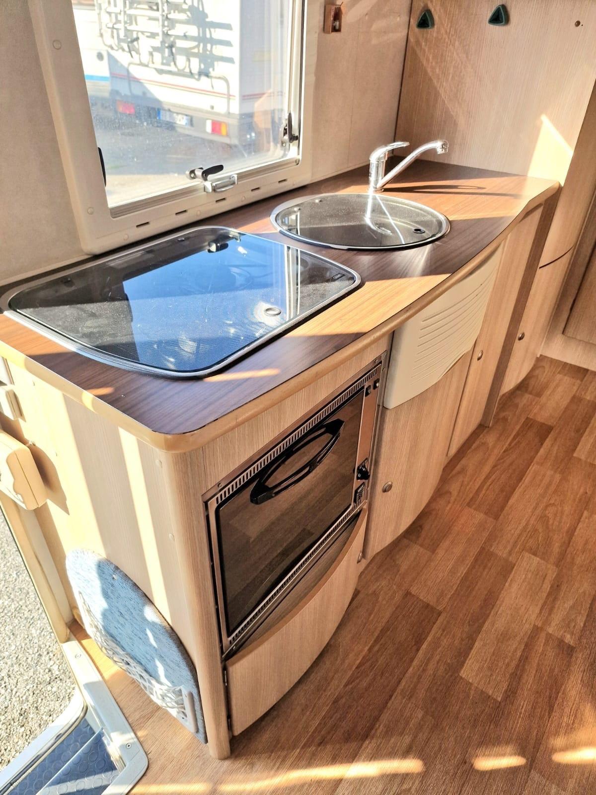 Rimor sailor semi integrale del 2006 in saldo 840