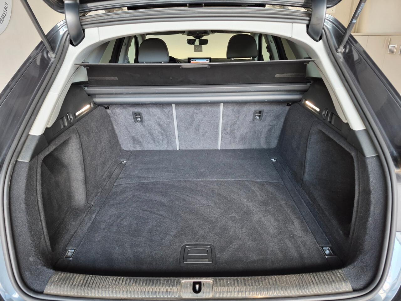 Audi A4 allroad QUATTRO 2.0 TDI/MHEV IDENTITY CONTRAST 204CV S-TRONIC C. SPORT 19" TETTO APRIBILE FARI MATRIX NAVI MMI PLUS ACC RETROCAM.