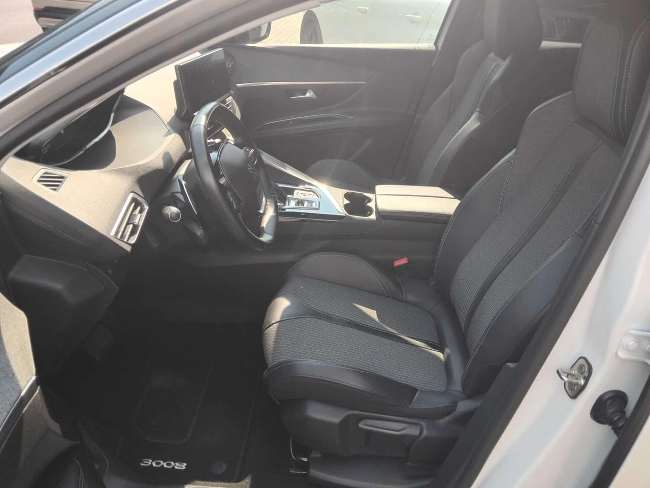 Peugeot 3008 BlueHDi 130 S&S EAT8 Allure Pack