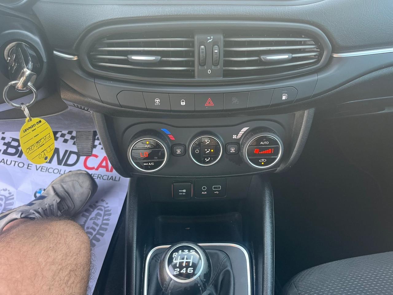 Fiat Tipo 1.4 GPL SW Lounge Unipro 2017