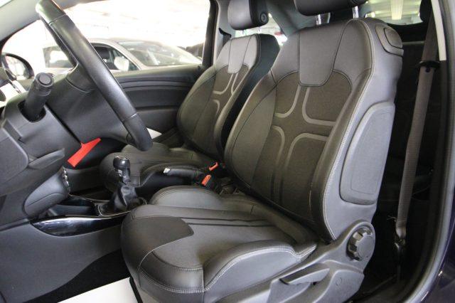 OPEL Adam 1.2 70 CV Slam