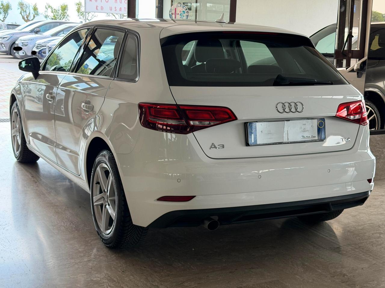 Audi A3 SB 30 1.6 TDI 115 cv. BUSINESS (Nav)