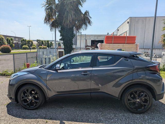 TOYOTA C-HR 1.8 Hybrid E-CVT Black line