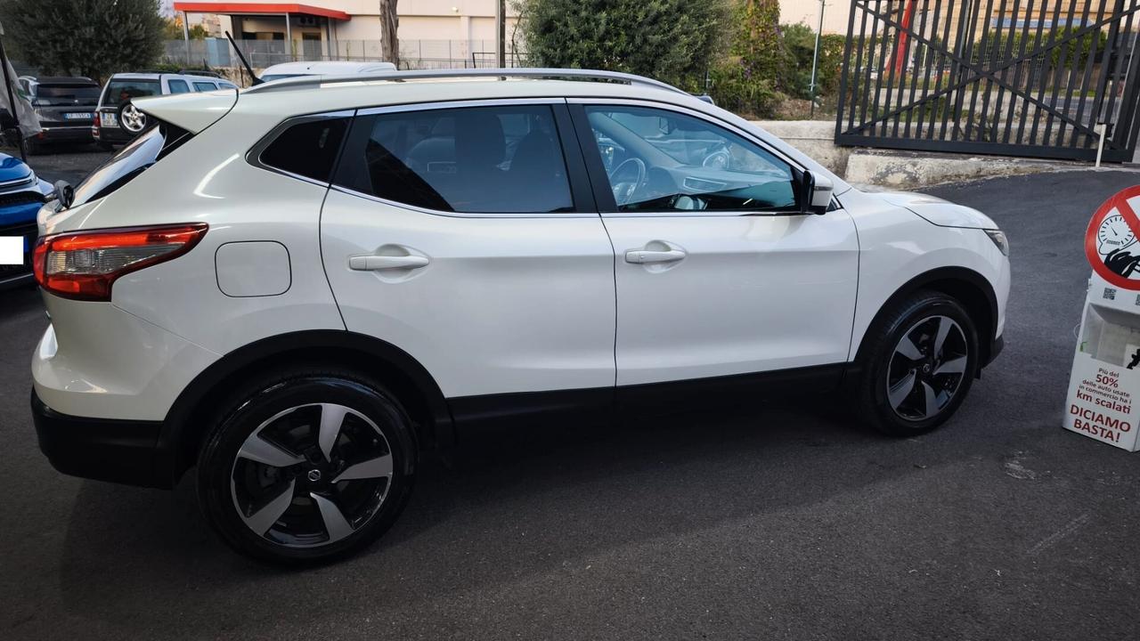 Nissan Qashqai 1.5 dCi Visia